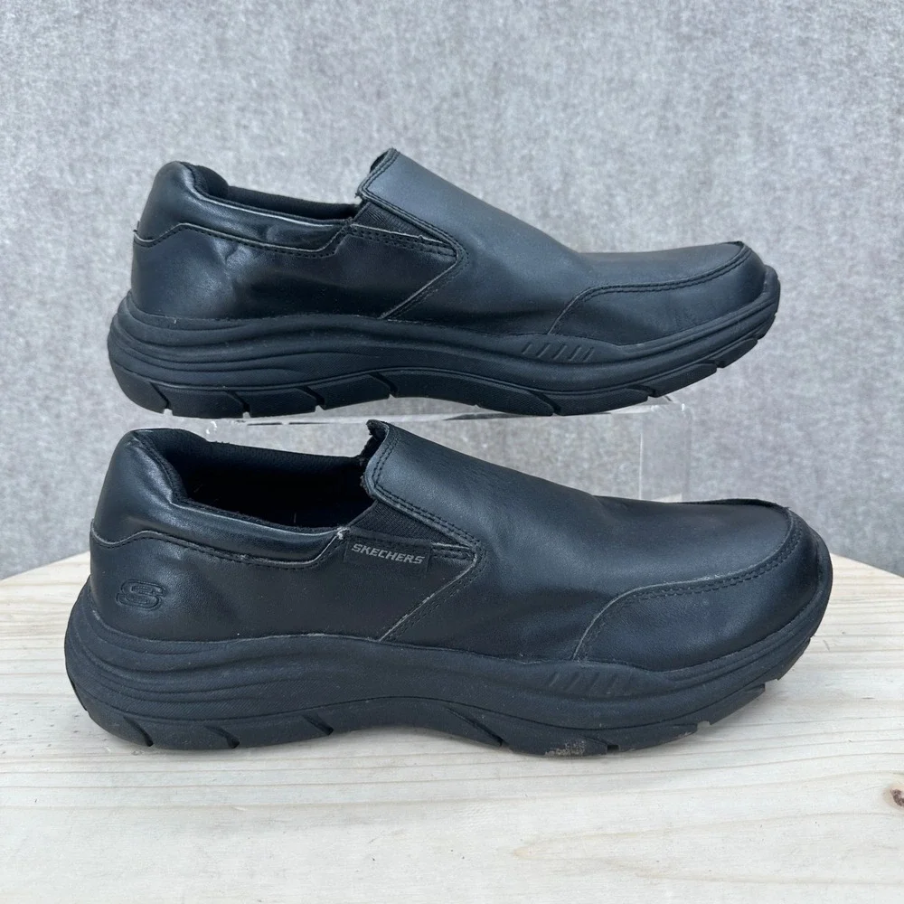 Skechers relaxed fit